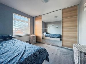 Photo 6- click for photo gallery